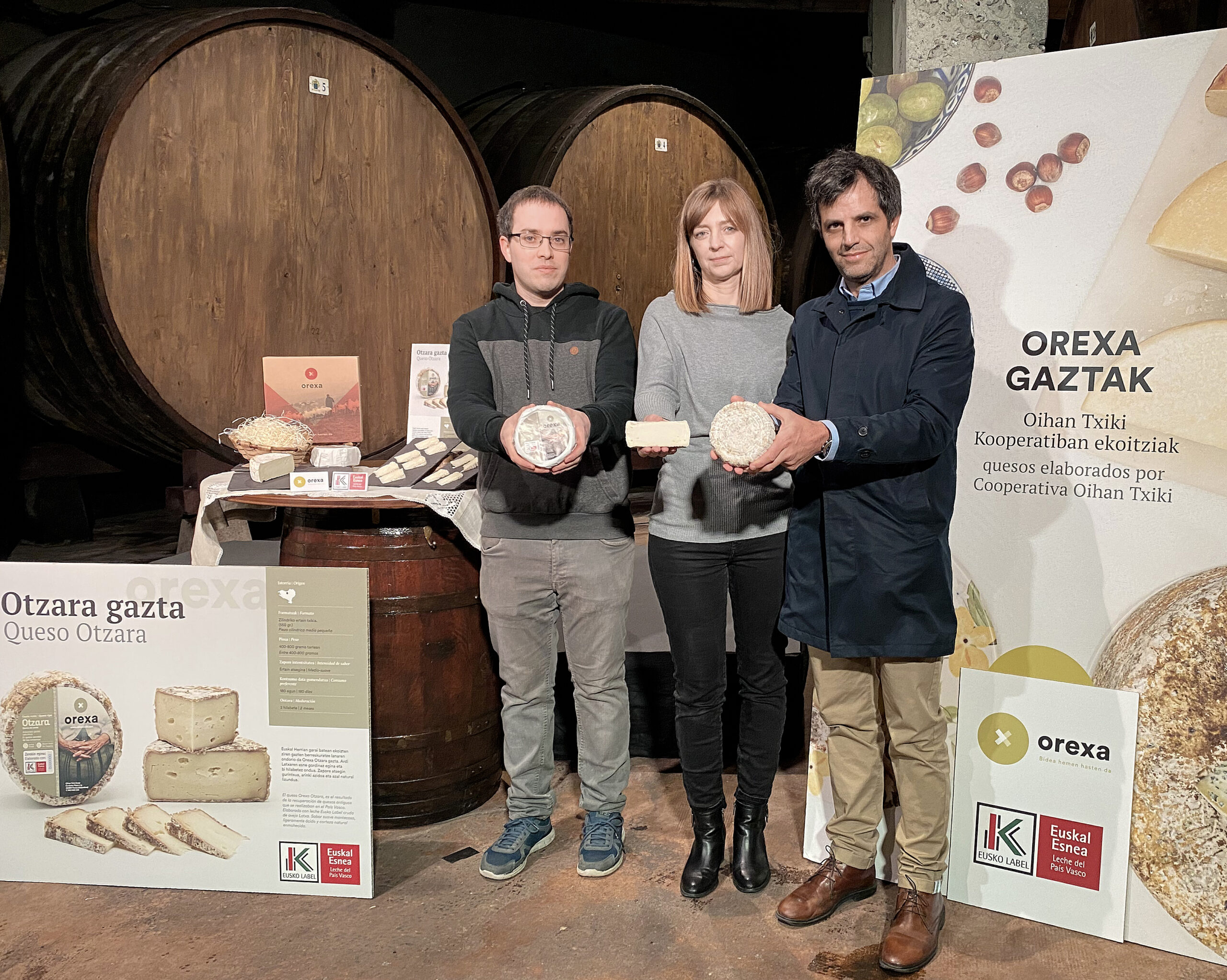 Oihan Txiki Cooperativa recupera la versión moderna de un queso  tradicional alavés, el queso Orexa Otzara